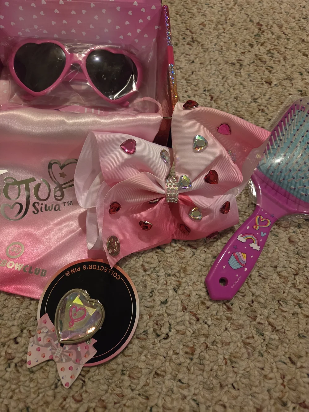 JoJo Siwa Pink Gem Bow Hair Accessory Set with Heart Sunglasses & Brush